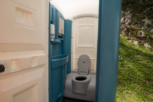 Best Porta potty delivery and setup  in North York, PA